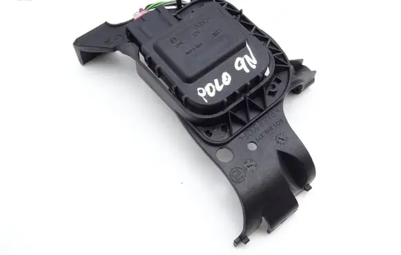 Volkswagen Polo IV 9N3 Air flap motor/actuator 6Q1907511B 0132801204
