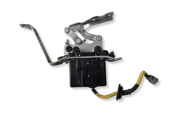 KIA Sorento Bonnet Pedestrian Airbag Actuator 791502P000 JD00417