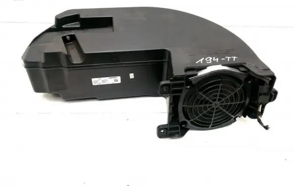 Audi TT TTS Mk2 Subwoofer speaker 8J7035382