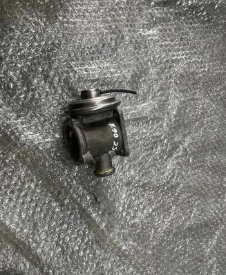BMW 3 E90 E91 EGR valve 7804380