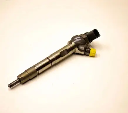 Audi Q3 8U Fuel injector 03L130277AC
