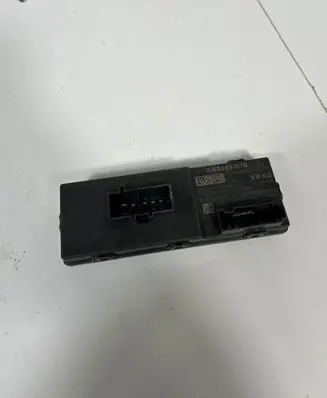 Skoda Kamiq Tailgate/trunk control unit/module 5WB959107B
