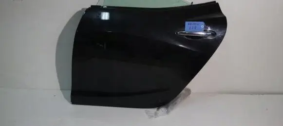 Maserati Ghibli Rear door