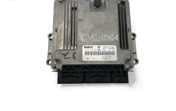 Renault Trafic II (X83) Engine control unit/module ECU 237101754R 0281018497