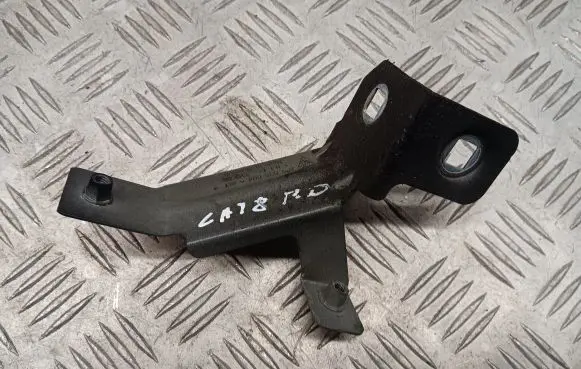 Porsche Cayenne (92A) Fender mounting bracket 7P5805604A