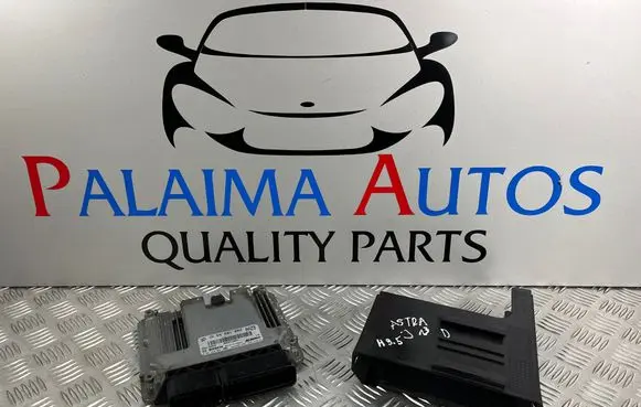 Opel Astra J Engine control unit/module ECU 55581052AAZ9