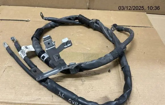Mercedes-Benz GL X166 Wires (starter motor) 13853912