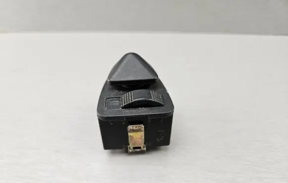BMW 3 E46 Wing mirror switch 8373691 61318373691