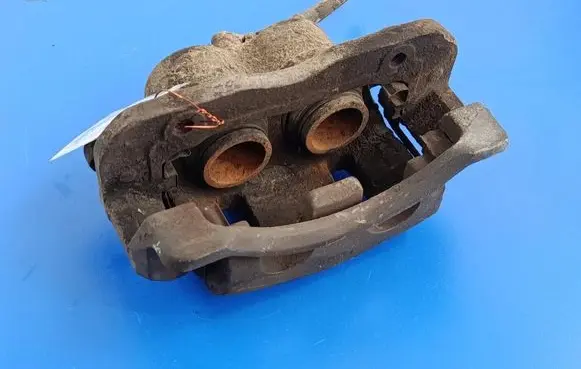 Hyundai Santa Fe Front brake caliper