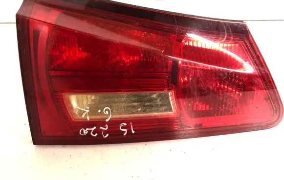 Lexus IS 220D-250-350 Tailgate rear/tail lights