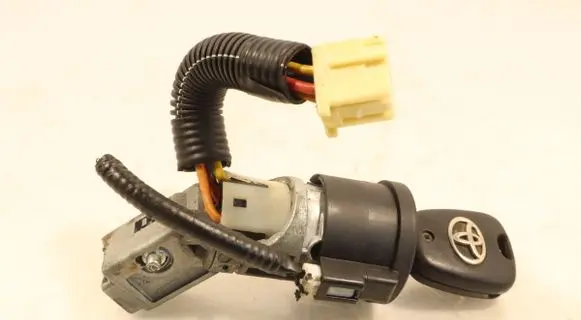 Toyota Aygo AB10 Ignition lock N0502200