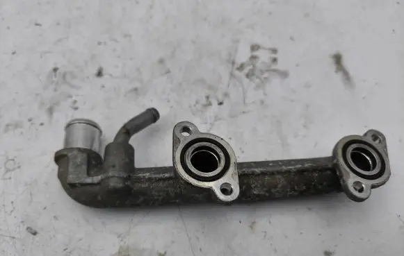 BMW i3 Engine coolant pipe/hose 8544861