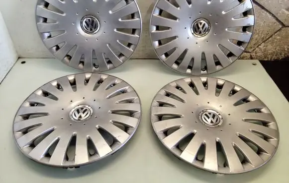 Volkswagen PASSAT B6 R16 wheel hub/cap/trim 