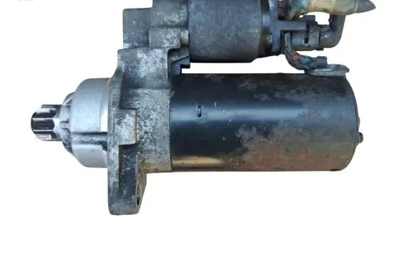 Volkswagen Golf V Starter motor