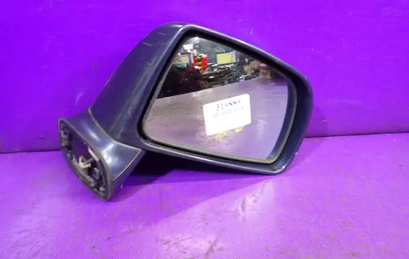 Hyundai Trajet Front door electric wing mirror