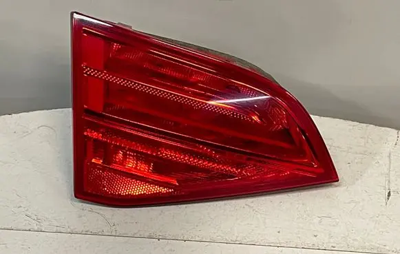 Audi A4 S4 B8 8K Tailgate rear/tail lights Z19601 21968002