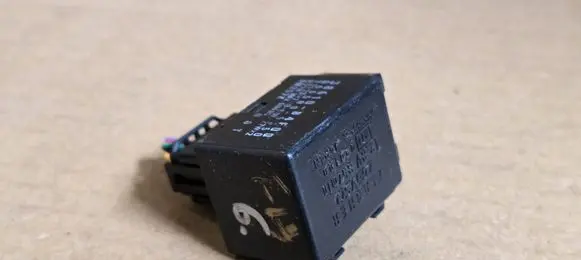 Suzuki Ignis Other relay 3061084F00