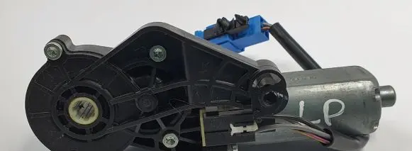 Jeep Grand Cherokee (WK) Seat adjustment motor 0390203206