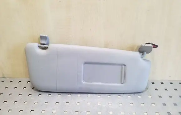 BMW 5 E60 E61 Sun visor 7066650