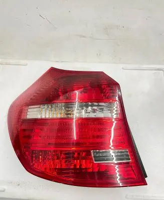 BMW 1 E81 E87 Rear/tail lights 7164955