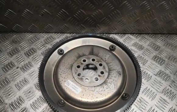 Mercedes-Benz E A207 Flywheel 6510300812 A6510300812