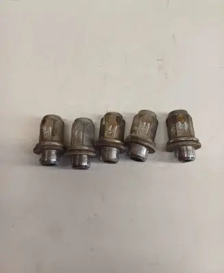 Toyota Avensis T250 Nuts/bolts 