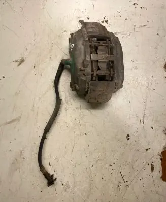 Mercedes-Benz E W211 Front brake caliper