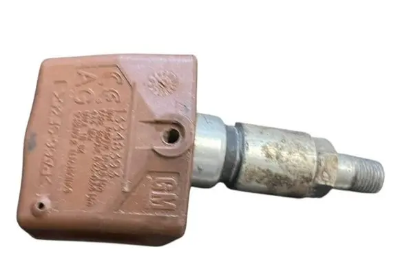 Opel Astra J Tire pressure sensor 13348393 023056NN