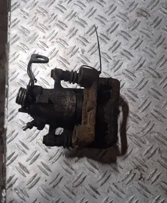 Opel Meriva A Rear brake caliper 