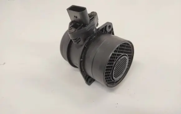 Skoda Octavia Mk2 (1Z) Mass air flow meter 074906461BX 0281002462 074906461B