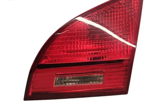 KIA Venga Tailgate rear/tail lights 924061P000