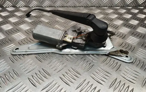 Suzuki Grand Vitara I Rear window wiper motor 34332581