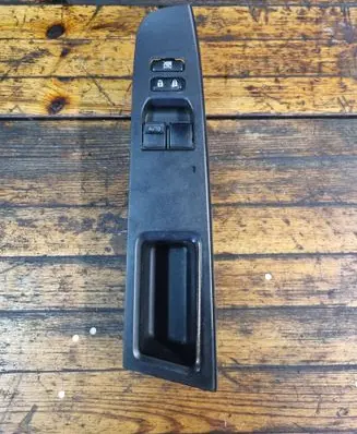 Toyota Yaris Electric window control switch 742320D670