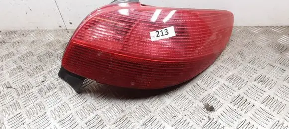 Peugeot 206 Rear/tail lights 2531D