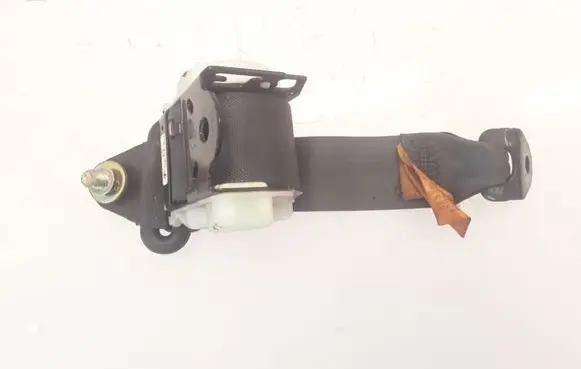 Mazda 626 Rear seatbelt E40426117 DB90115R GE5ARH