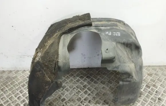 Jeep Cherokee Front wheel arch liner splash guards