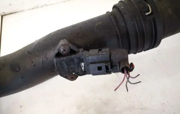Volkswagen PASSAT B6 Air pressure sensor