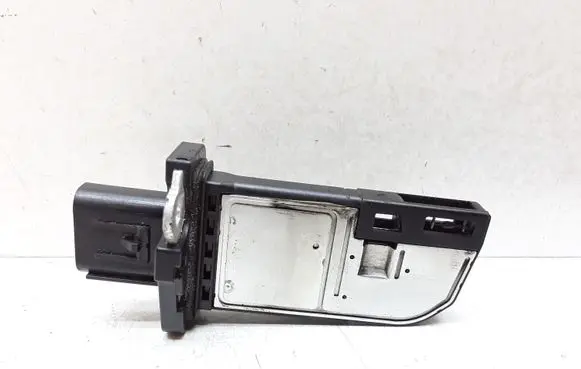 Volvo V70 Mass air flow meter 8V2112B579AA