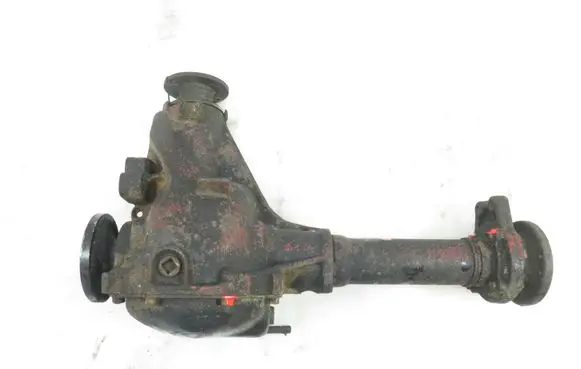Nissan Pathfinder R50 Rear differential