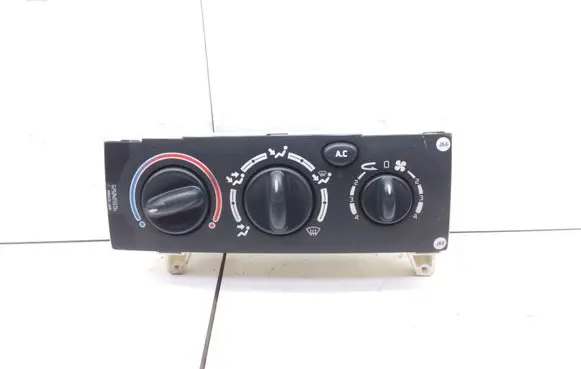 Renault Scenic I Climate control unit 657120V J64P101545H