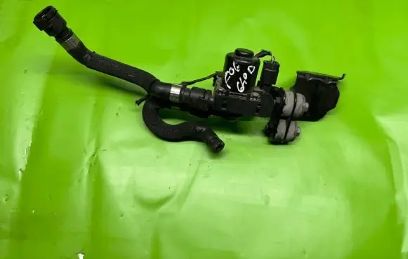 BMW 6 F06 Gran coupe Coolant heater control valve 120625