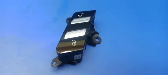 Mercedes-Benz S W221 Central locking switch button A2218213151 03371030100 STV82174
