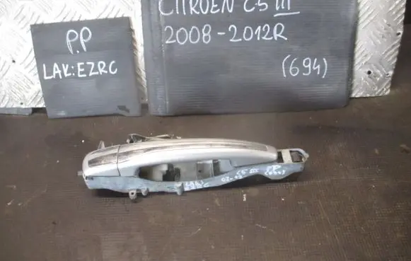 Citroen C5 Loading door exterior handle/bracket 