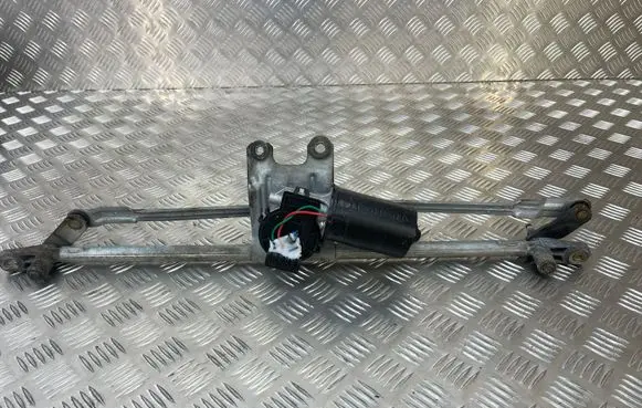 Mercedes-Benz ML W163 Front wiper linkage and motor 1638200340