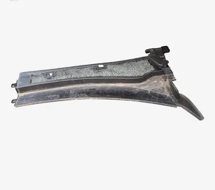Peugeot 2008 II Wiper trim 9860047480