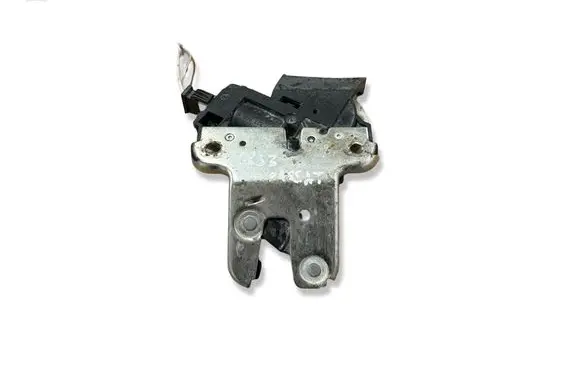 Volkswagen PASSAT B7 Tailgate/trunk/boot lock/catch/latch 4E5827505D