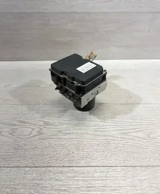 BMW 5 E60 E61 ABS Pump 6769703 6769705