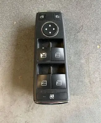 Mercedes-Benz C W204 Electric window control switch A2128208210 10007571