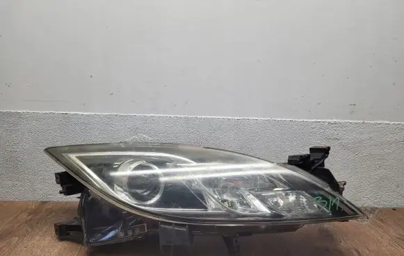 Mazda 6 Headlight/headlamp