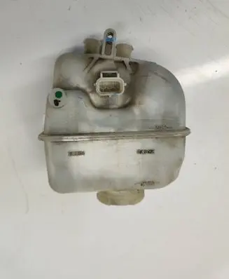 Ford Mustang V Brake fluid reservoir 2K478